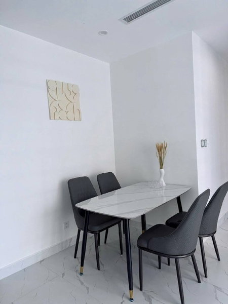Apartment for rent in Ho Chi Minh, Vietnam · The Opus One · 2 rooms, 1 bath