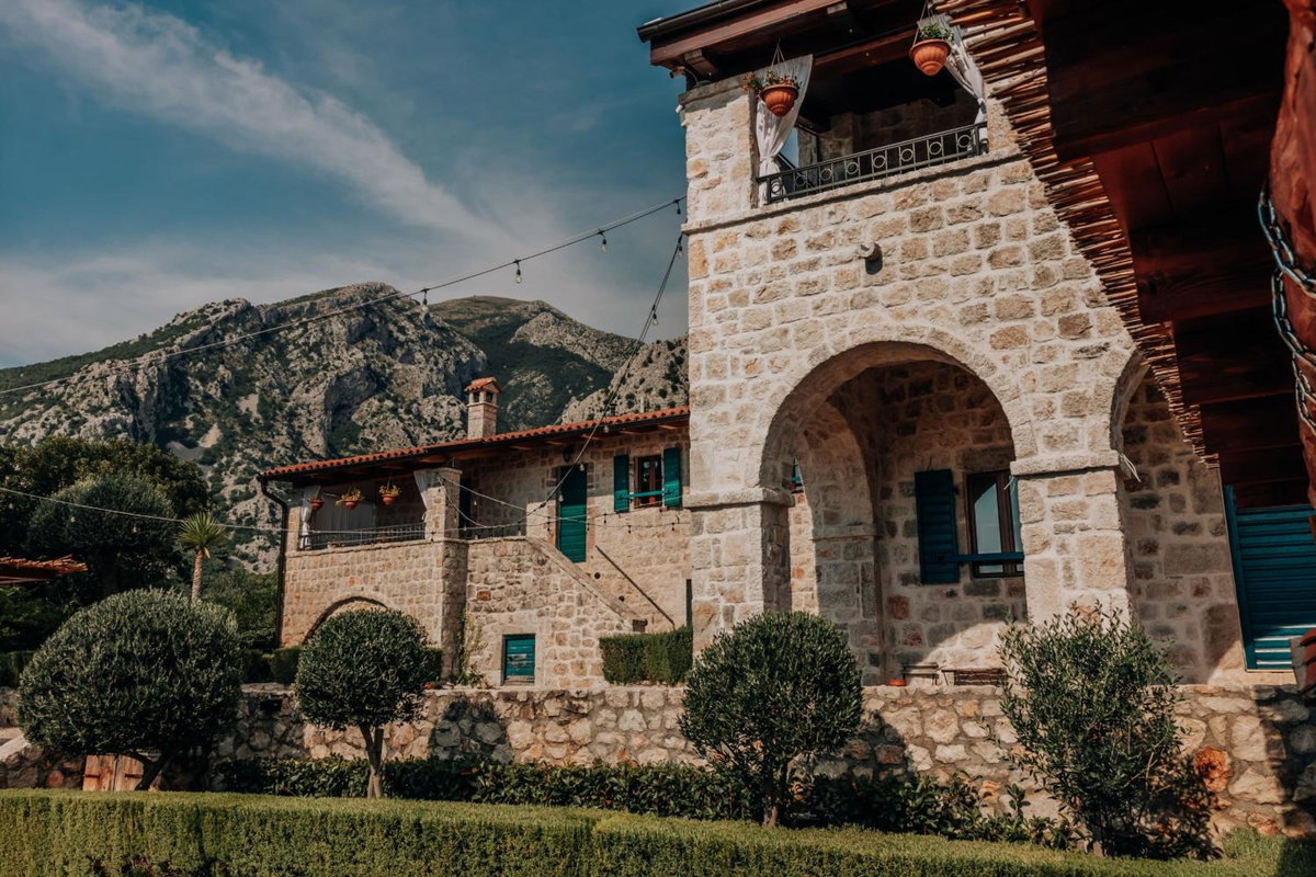 Talići Hill - Rustic Villas, Montenegro