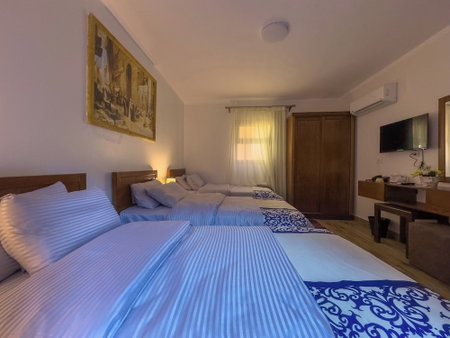 Royal Crown Hotel Giza Pyramids View, Kirdasah, Egypt
