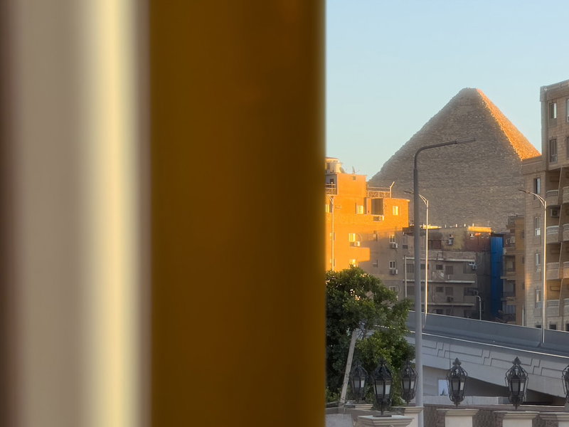 Royal Crown Hotel Giza Pyramids View, Kirdasah, Egypt