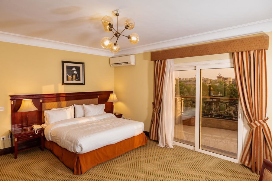 The Villa 604 Powered by look - Pool & GYM Access, Al Qahirah al Jadidah, Египет