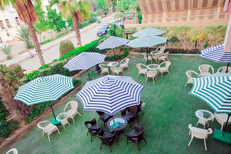 The Villa 604 Powered by look - Pool & GYM Access, Al Qahirah al Jadidah, Египет