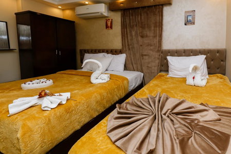 Venus Pyramids Inn Rooftop Access & Free Breakfast, Abu an Numrus, Egypt