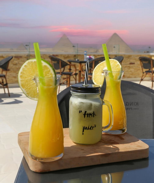 Venus Pyramids Inn Rooftop Access & Free Breakfast, Abu an Numrus, Egypt