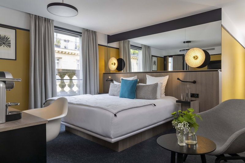 Hôtel Opéra Liège, Clichy, France