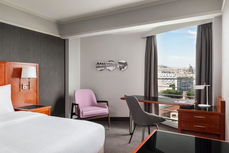 Paris Marriott Rive Gauche Hotel & Conference Center, Gentilly, France