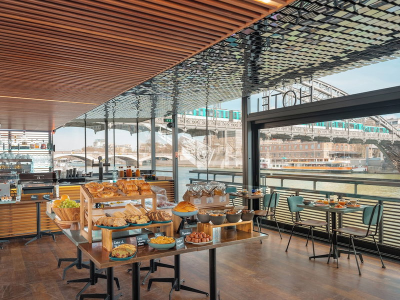 Off Paris Seine, Paris, France