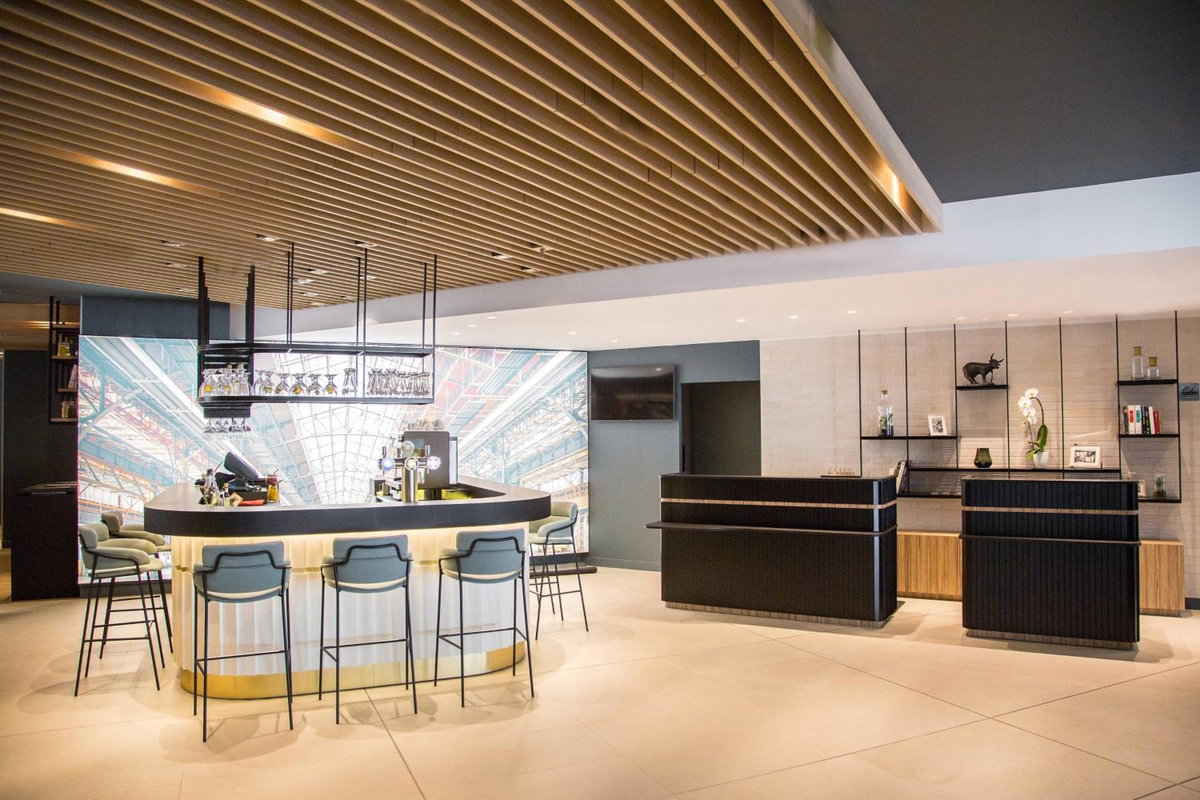 Hotel · Courtyard by Marriott Paris Arcueil, Gentilly