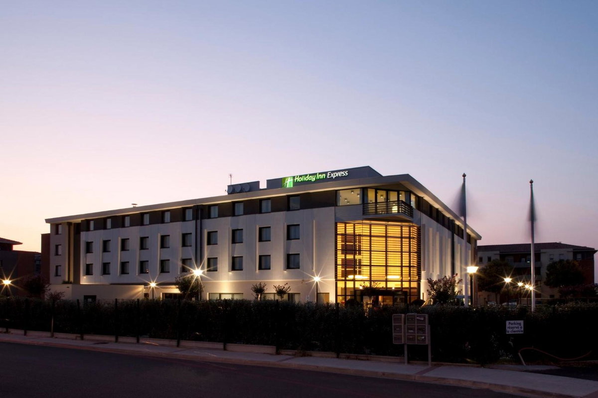 Hotel · Holiday Inn Express Toulouse Airport by IHG, Blagnac