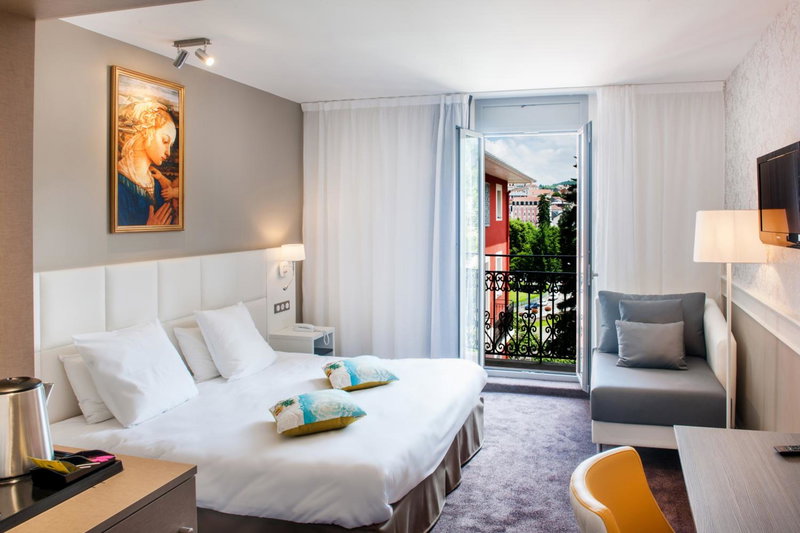 Grand Hotel Gallia & Londres, Lourdes, France