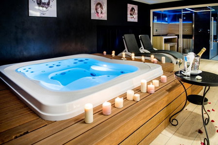 Grand Hotel Gallia & Londres, Lourdes, France