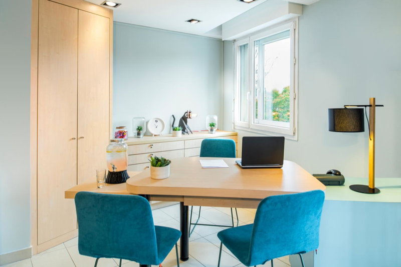 Aparthotel Adagio Access Paris Porte De Charenton, Charenton-le-Pont, France