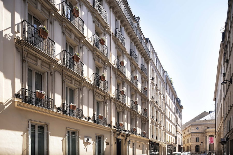 Grand Hotel des Balcons, Paris, Francia
