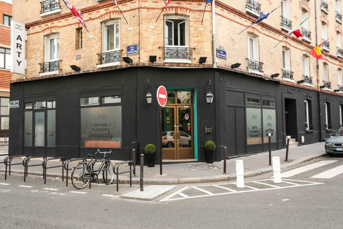 Hotel · Arty Paris Porte de Versailles by River, Malakoff