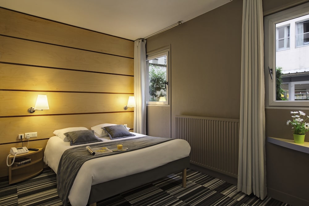Hôtel · Belambra Clubs & Hôtels - Hôtel Le Magendie, Paris