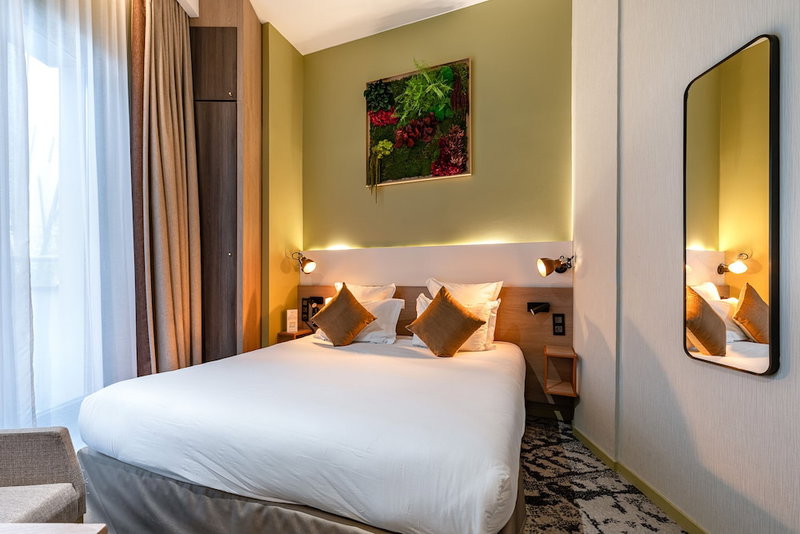 Hotel B55, Gentilly, France