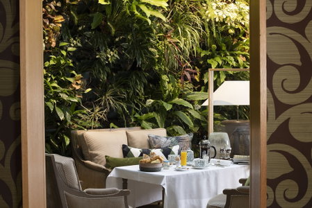 Hotel Pas De Calais, Paris, France