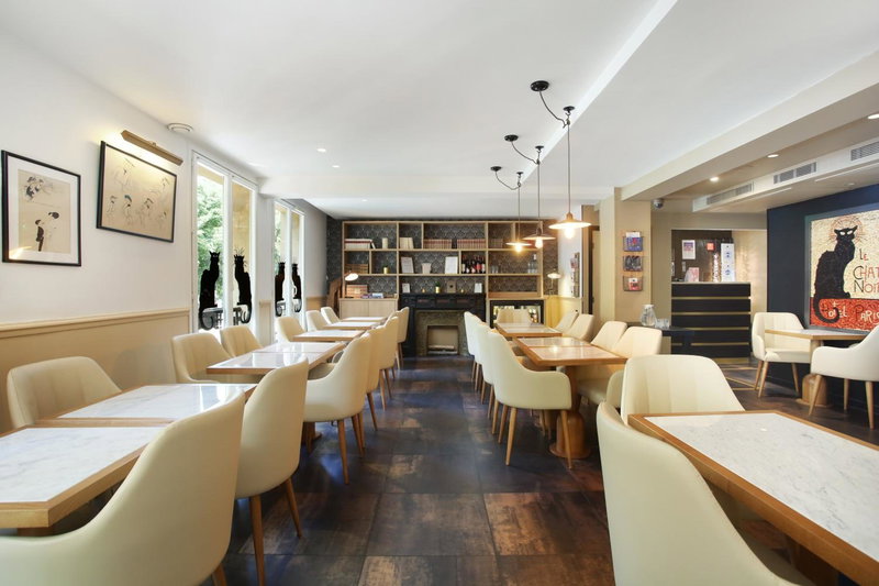 Hotel Le Chat Noir, Saint-Ouen, France