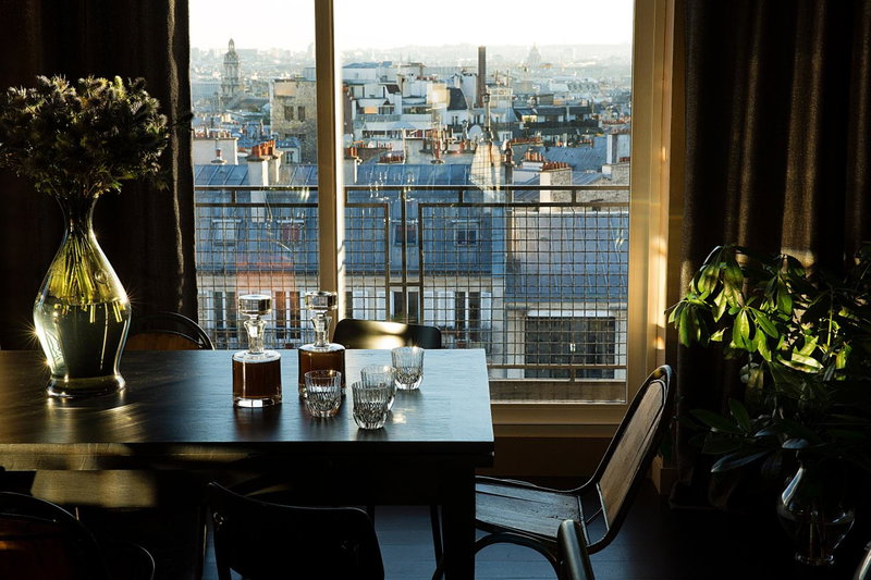 Hotel Le Chat Noir, Saint-Ouen, France