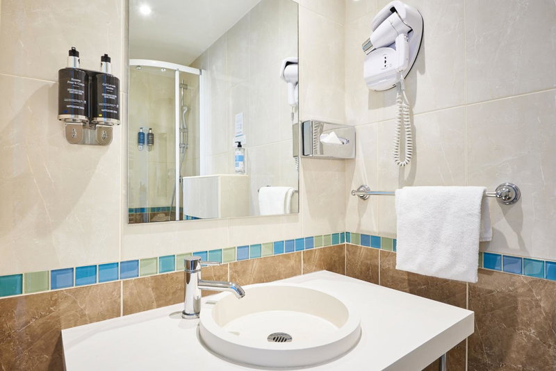 Hotel Etoile Saint Ferdinand by Happyculture, Neuilly-sur-Seine, France