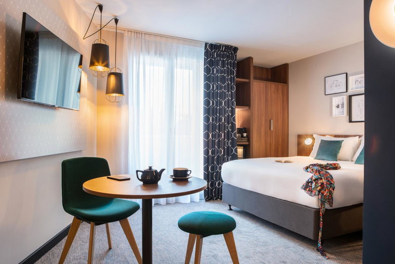Mercure Paris Montparnasse Pasteur, Vanves, France