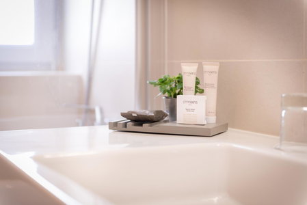 Hotel Monceau Wagram, Levallois-Perret, France