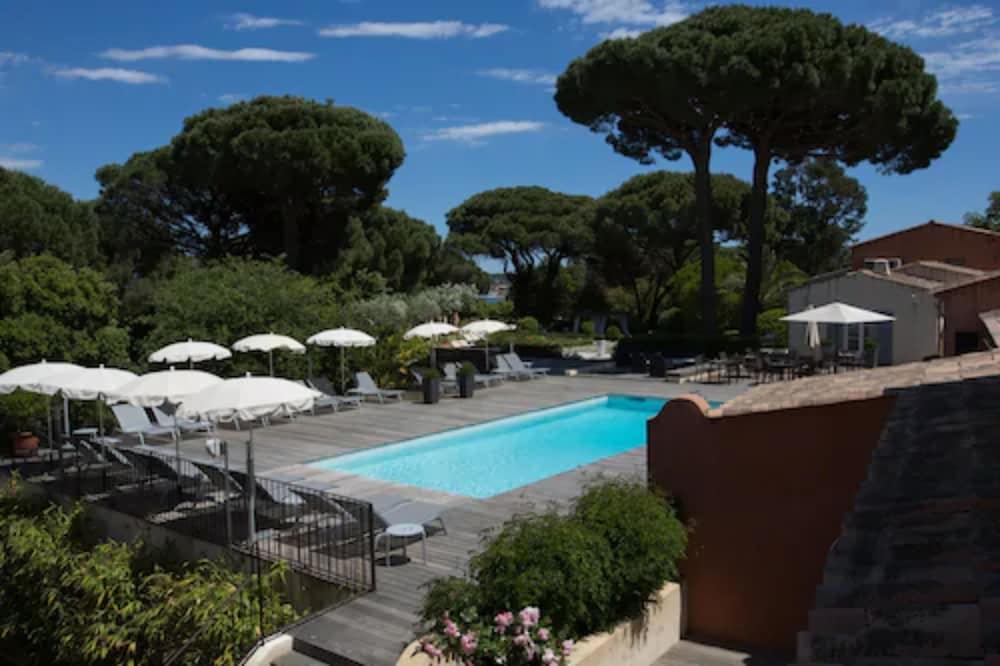 Hotel · Hôtel Les Capucines - Saint Tropez, Frejus