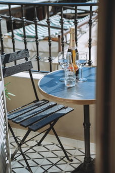 Allegro Neve Tzedek Boutique Suites with nearby shelter - By HOMY, Jaffa, Израиль