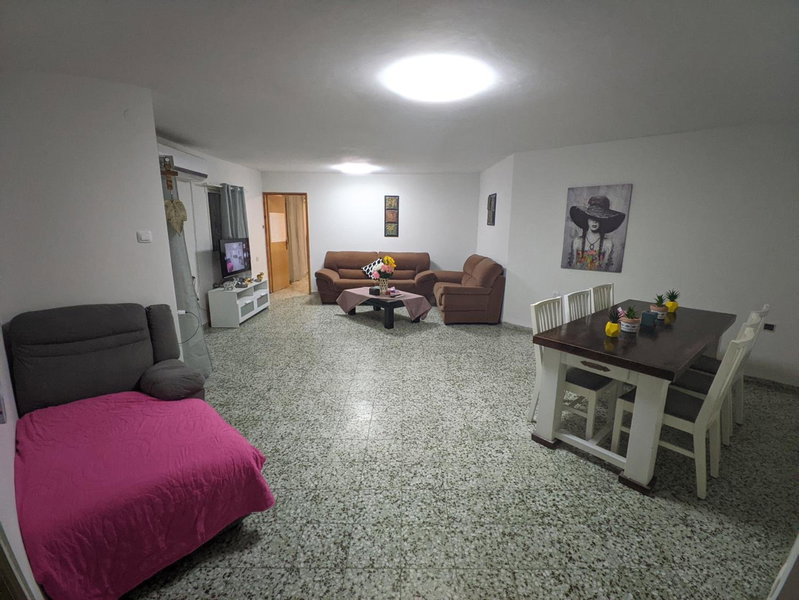 1 Bedroom house we call home, maalot Tarshiha, Israel