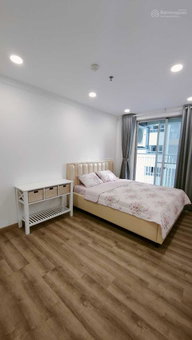 Apartment for sale in Ho Chi Minh City, Vietnam · Scenic Valley 1 · 3 rooms, 2 baths