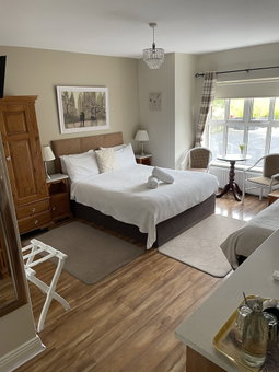 Parkhouse Bed and Breakfast, Bunratty, Ireland
