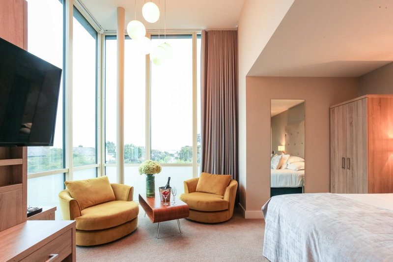 Gleesons Townhouse Booterstown, Sandyford, Ireland