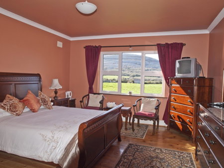 Cappabhaile House, Ballyvaughan, Ireland