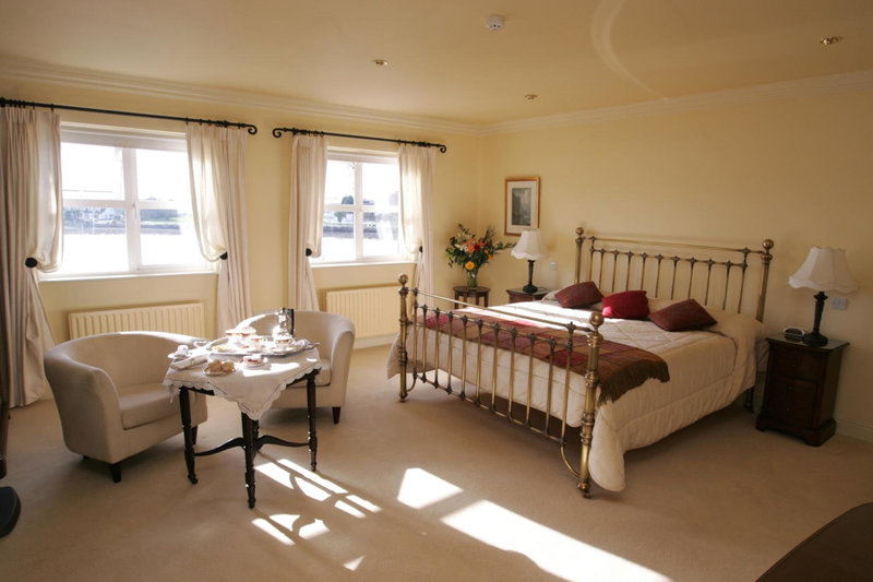 Heatons Guesthouse, Dingle, Ireland