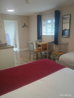 Matty's Pub - Apartment's, Carlow, Ireland