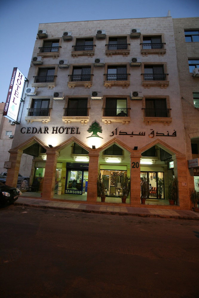 Отель · Cedar Hotel, Aqaba
