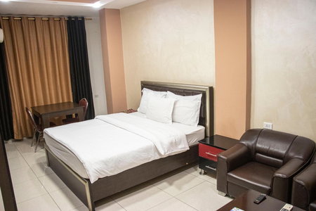 Sara Crown Hotel, Irbid, Иордания
