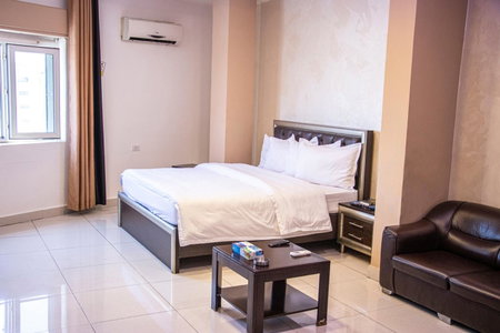 Sara Crown Hotel, Irbid, Иордания