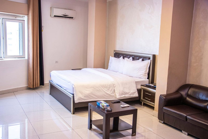 Sara Crown Hotel, Irbid, Иордания