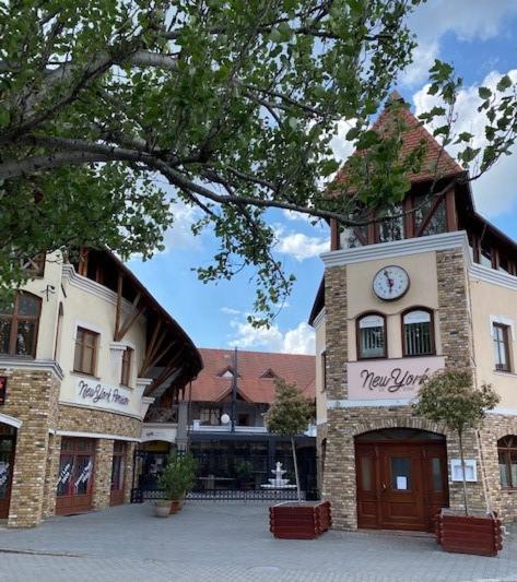 New York Pension, Dunajská Streda, Slovakia