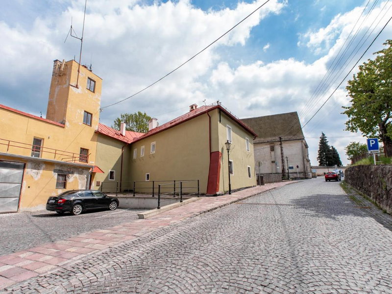 Frauenberg Villa, Ziar nad Hronom, Eslovaquia