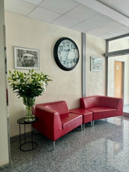 City Hotel B&B, reception 24 7, 800m od-from R1, free parking, Banska Bystrica, Eslovaquia