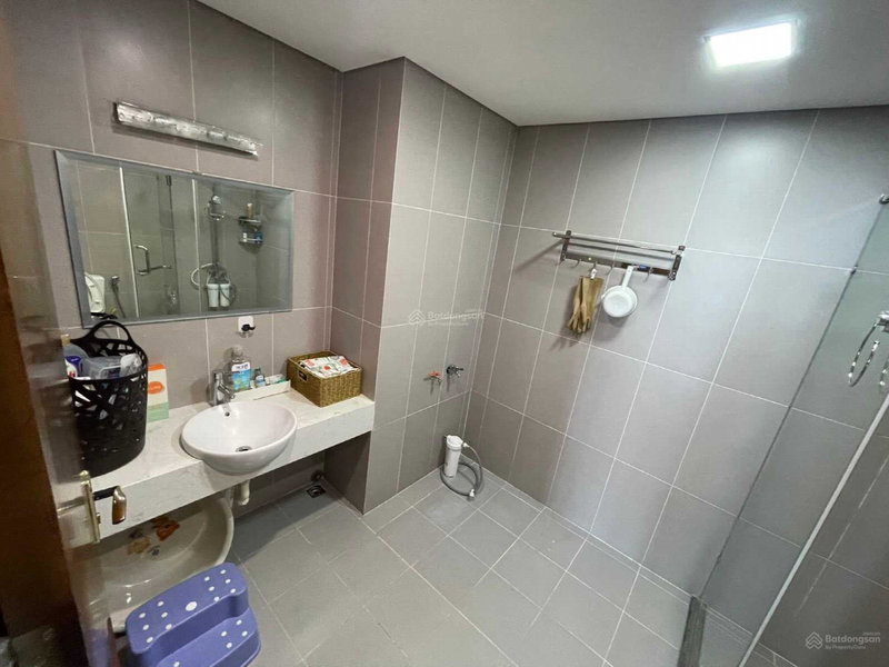 Apartment for sale in Hanoi, Vietnam · Goldmark City · 3 rooms, 3 baths