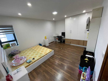 Apartment for sale in Hanoi, Vietnam · Goldmark City · 3 rooms, 3 baths