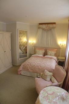 Vraa Slotshotel, Norresundby, Dinamarca