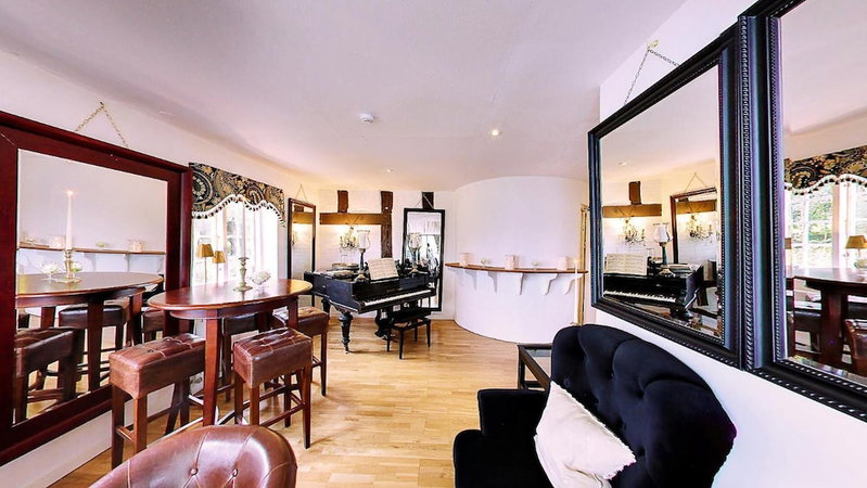 Vraa Slotshotel, Norresundby, Dinamarca