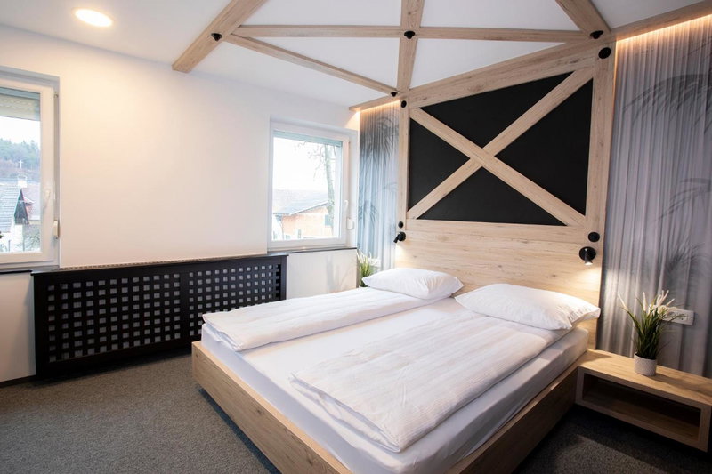 Rooms Bolero Naklo, Kranj, Eslovenia