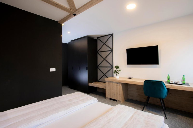 Rooms Bolero Naklo, Kranj, Eslovenia