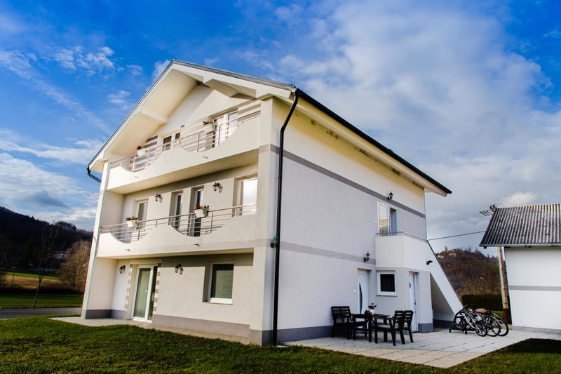 Apartments Ema, Podčetrtek, Slovenia