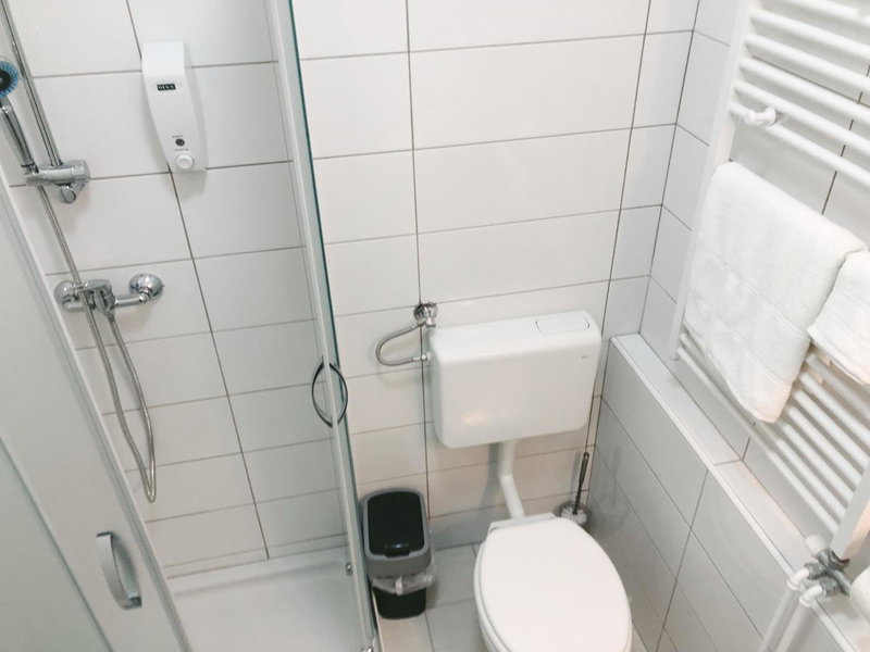 Lina Rooms Hostel, Ljubljana, Slovenia